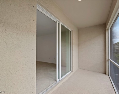 2827 Blossom Way - Photo Thumbnail 32