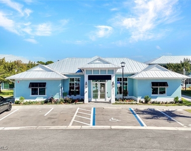 26331 Coco Cay Circle - Photo Thumbnail 3