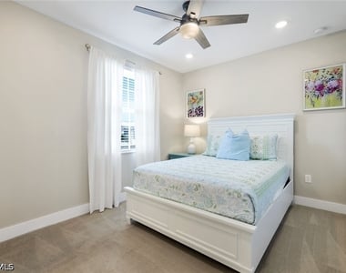 26331 Coco Cay Circle - Photo Thumbnail 32