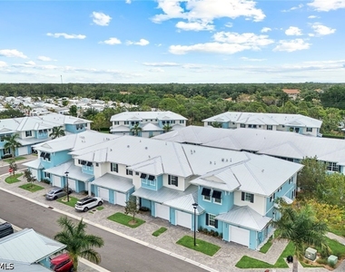 26331 Coco Cay Circle - Photo Thumbnail 16