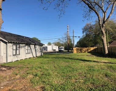 3022 School Street - Photo Thumbnail 35