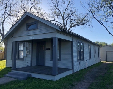 3022 School Street - Photo Thumbnail 3