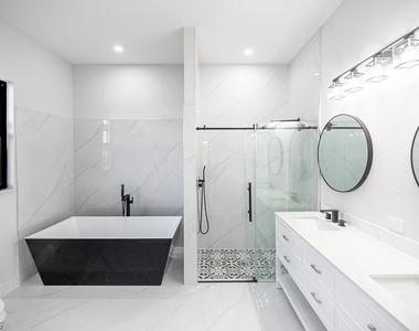 3313 36th Street Sw - Photo Thumbnail 14