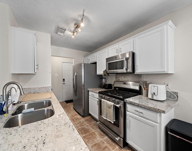 18315 Beaverdell Drive - Photo Thumbnail 1