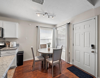 18315 Beaverdell Drive - Photo Thumbnail 7