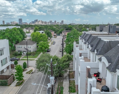 4114 Driscoll Street - Photo Thumbnail 39