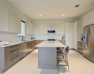 4843 Frattina Street - Photo Thumbnail 12