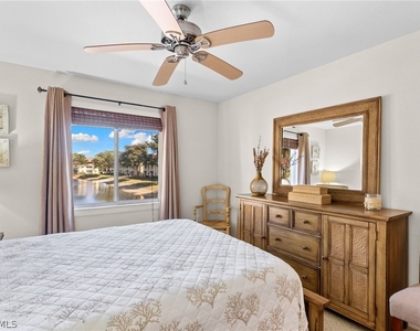8274 Key Royal Circle - Photo Thumbnail 21