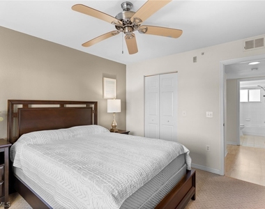 8274 Key Royal Circle - Photo Thumbnail 19