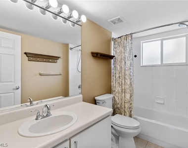 8274 Key Royal Circle - Photo Thumbnail 12