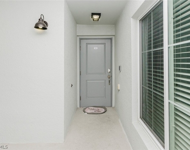 6082 National Boulevard - Photo Thumbnail 28