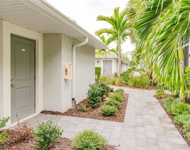 6082 National Boulevard - Photo Thumbnail 24
