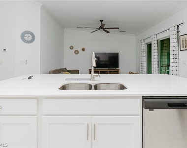 6082 National Boulevard - Photo Thumbnail 15