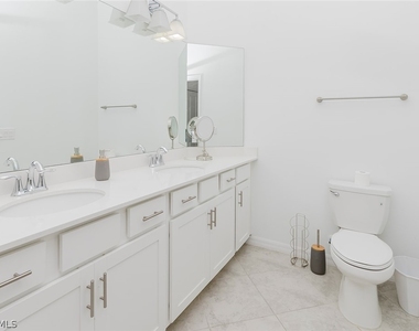 6082 National Boulevard - Photo Thumbnail 7