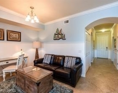 9723 Acqua Court - Photo Thumbnail 3