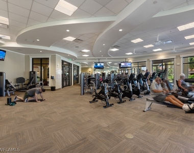 9723 Acqua Court - Photo Thumbnail 20