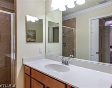 9723 Acqua Court - Photo Thumbnail 8