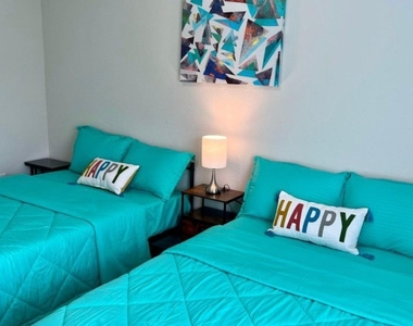 312 Bamboo Drive - Photo Thumbnail 9