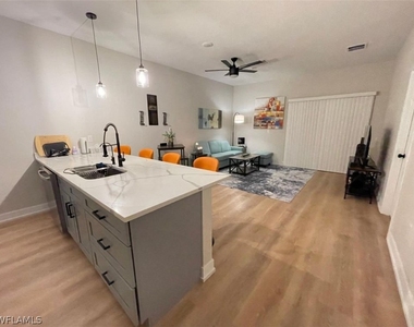 312 Bamboo Drive - Photo Thumbnail 2