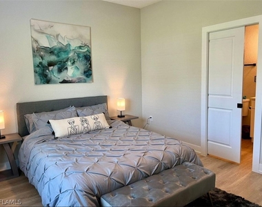 312 Bamboo Drive - Photo Thumbnail 5