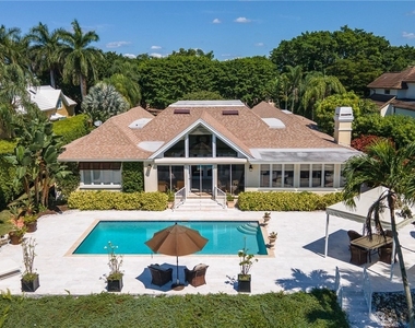 950 Galleon Drive - Photo Thumbnail 41