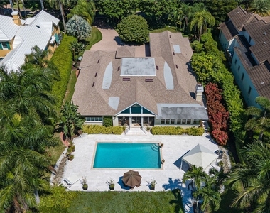 950 Galleon Drive - Photo Thumbnail 39