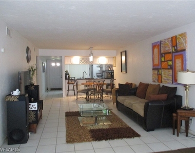 4010 Ice Castle Way - Photo Thumbnail 3