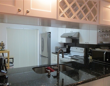 4010 Ice Castle Way - Photo Thumbnail 6