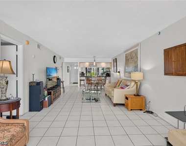 4010 Ice Castle Way - Photo Thumbnail 8