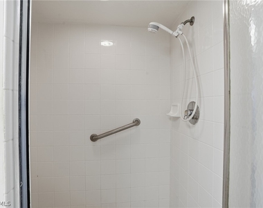2460 Old Groves Road - Photo Thumbnail 13