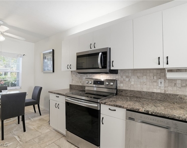 2460 Old Groves Road - Photo Thumbnail 4