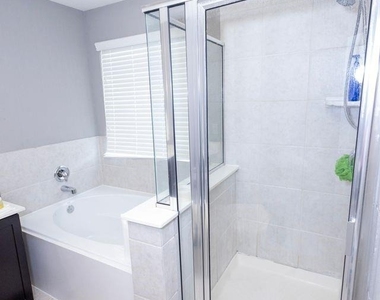 8932 Hollister Commons Lane - Photo Thumbnail 5