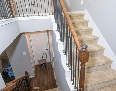 8932 Hollister Commons Lane - Photo Thumbnail 13