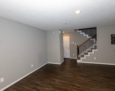 8932 Hollister Commons Lane - Photo Thumbnail 9