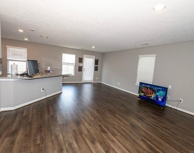 8932 Hollister Commons Lane - Photo Thumbnail 2