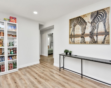 5115 Clay Street - Photo Thumbnail 9