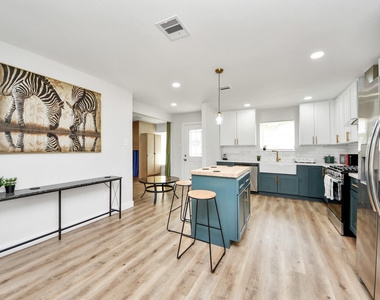 5115 Clay Street - Photo Thumbnail 7
