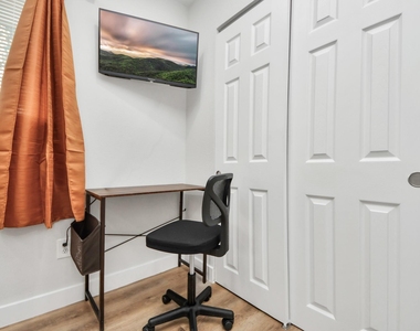 5115 Clay Street - Photo Thumbnail 4