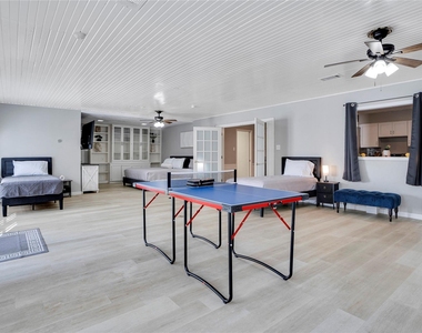 1523 Saddlecreek Drive - Photo Thumbnail 32