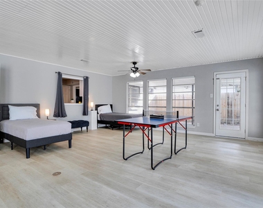 1523 Saddlecreek Drive - Photo Thumbnail 31