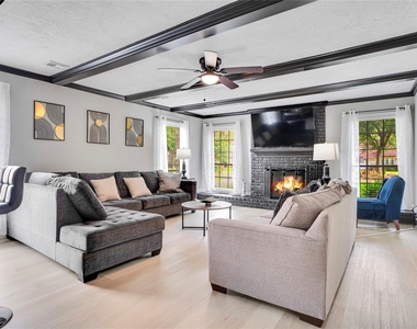 1523 Saddlecreek Drive - Photo Thumbnail 1