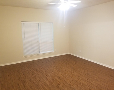 2406 Hawks Road - Photo Thumbnail 19
