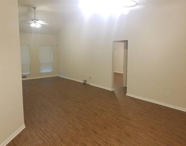 2406 Hawks Road - Photo Thumbnail 1