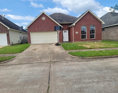 2406 Hawks Road - Photo Thumbnail 3
