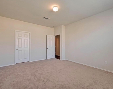 1623 Avocet Way - Photo Thumbnail 25