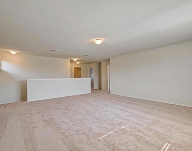 1623 Avocet Way - Photo Thumbnail 20