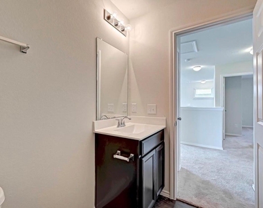 1623 Avocet Way - Photo Thumbnail 22