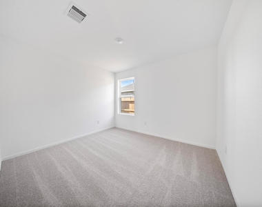 26651 Pampas Grass Ln - Photo Thumbnail 21