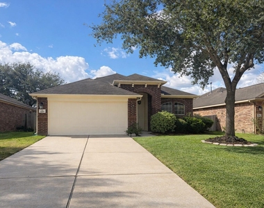 1215 Pecos Pass Drive - Photo Thumbnail 2