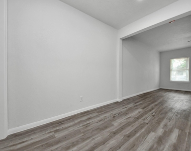 7021 Canal Street - Photo Thumbnail 7
